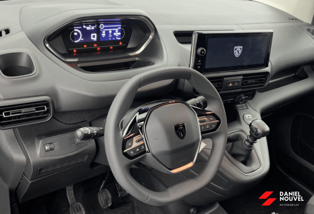 Fourgon M BLUEHDI 100ch