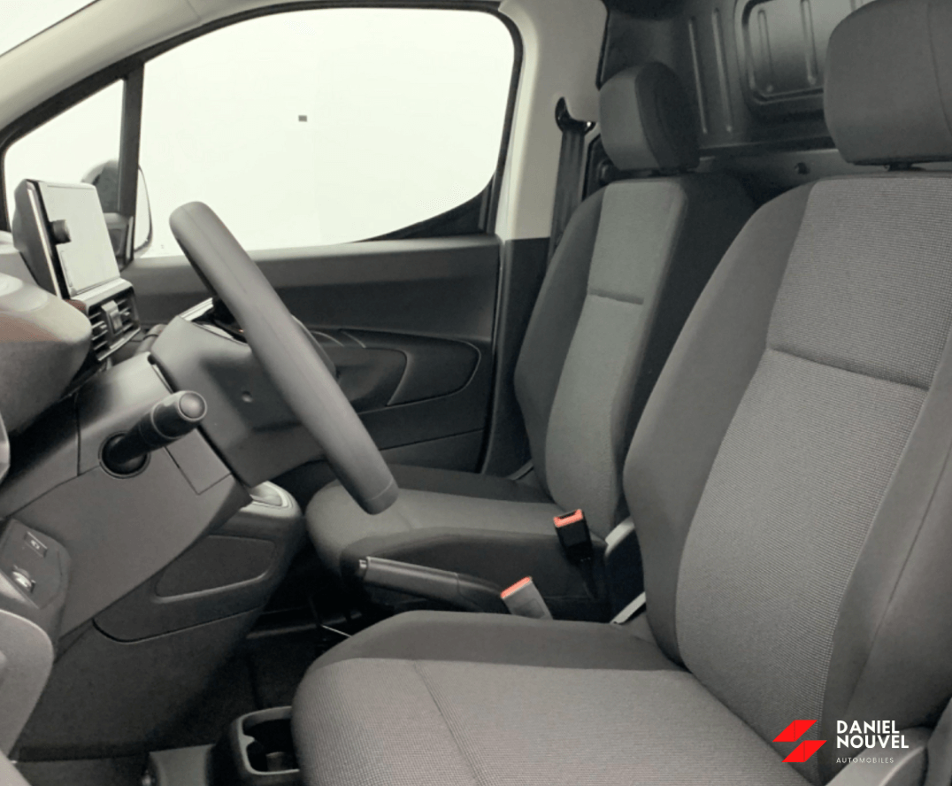 Fourgon M BLUEHDI 100ch