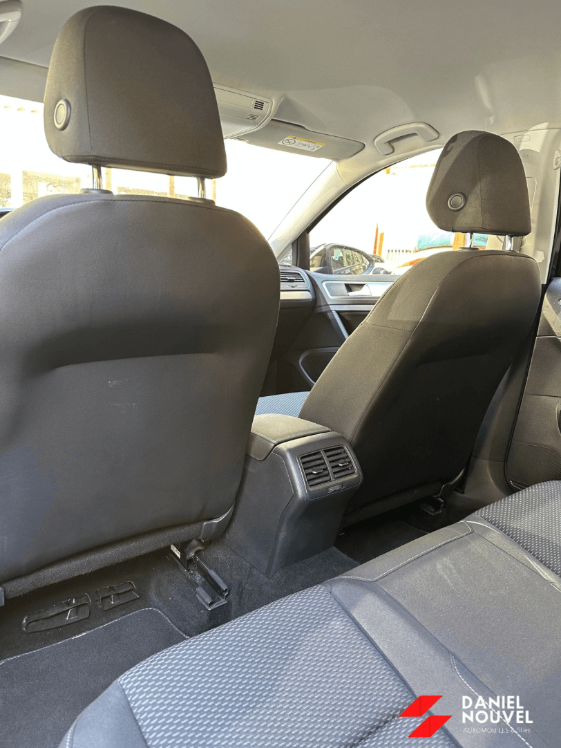 Trendline 1.6 TDI DSG7 Trendline 1.6 TDI DSG7