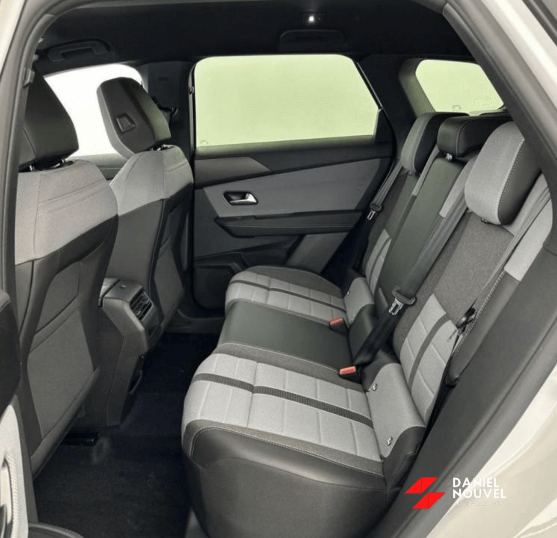 GS 145 ch e-DCT6  GS 145 ch e-DCT6