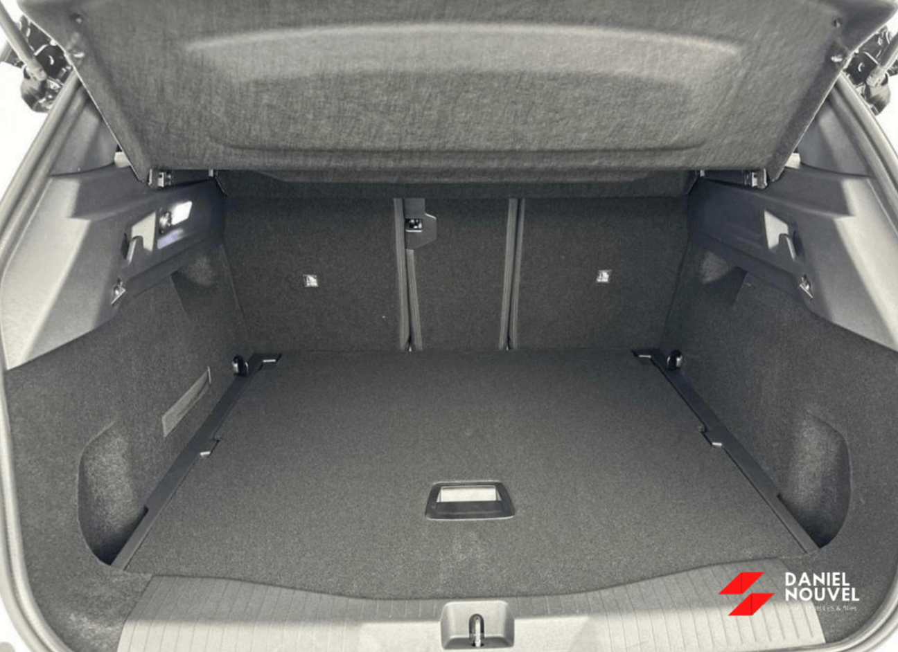 GS 145 ch e-DCT6  GS 145 ch e-DCT6