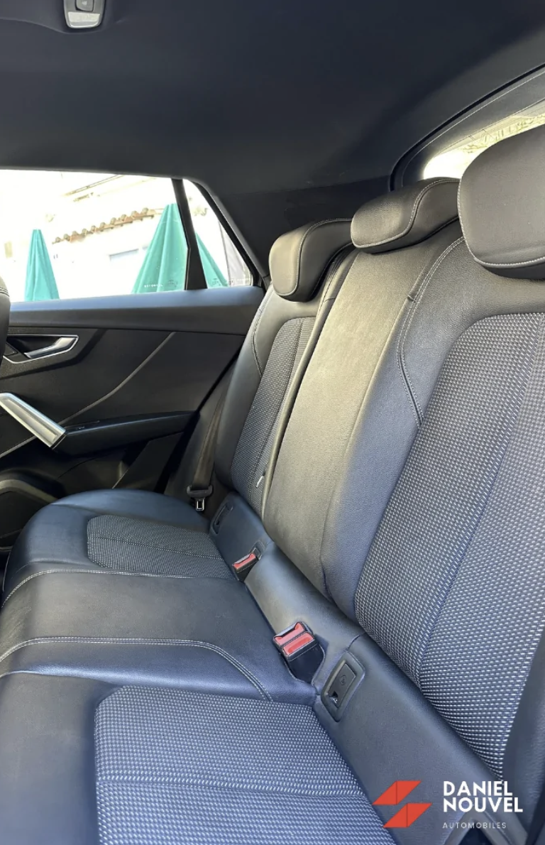 S Line 40 TFSI 190ch S Tronic7 S Line 40 TFSI 190ch S Tronic7