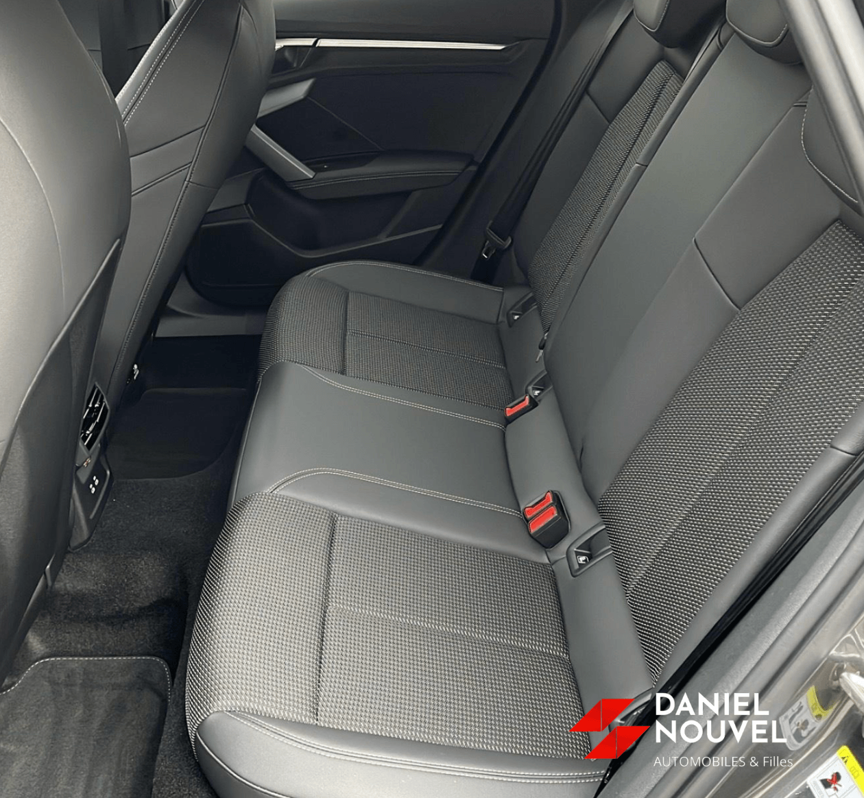 Sportback 45 TFSI E S LINE 