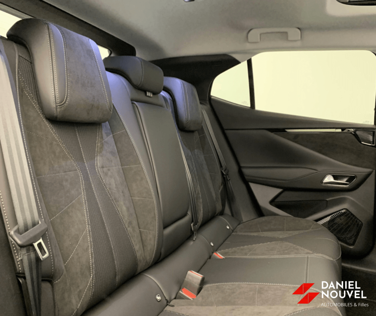  Etoile - Alcantara Hybride 145 e-DCT6