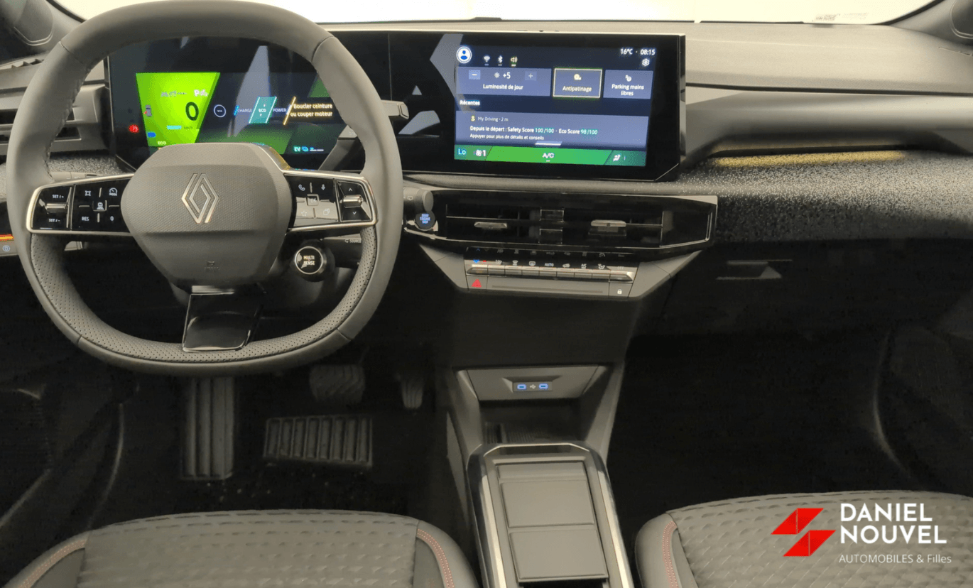 TECHNO E-TECH FULL HYBRID 160 CH 