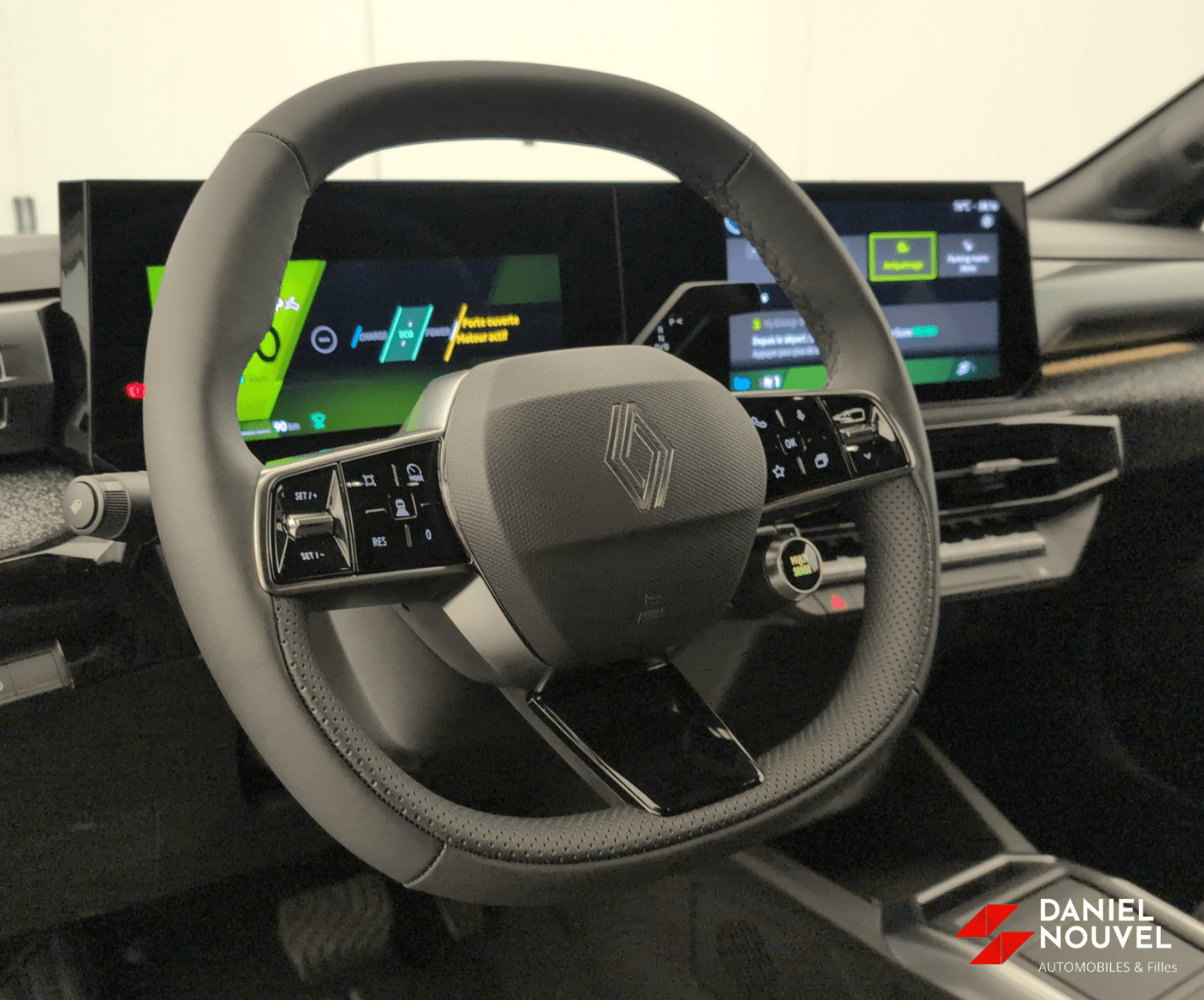 TECHNO E-TECH FULL HYBRID 160 CH 